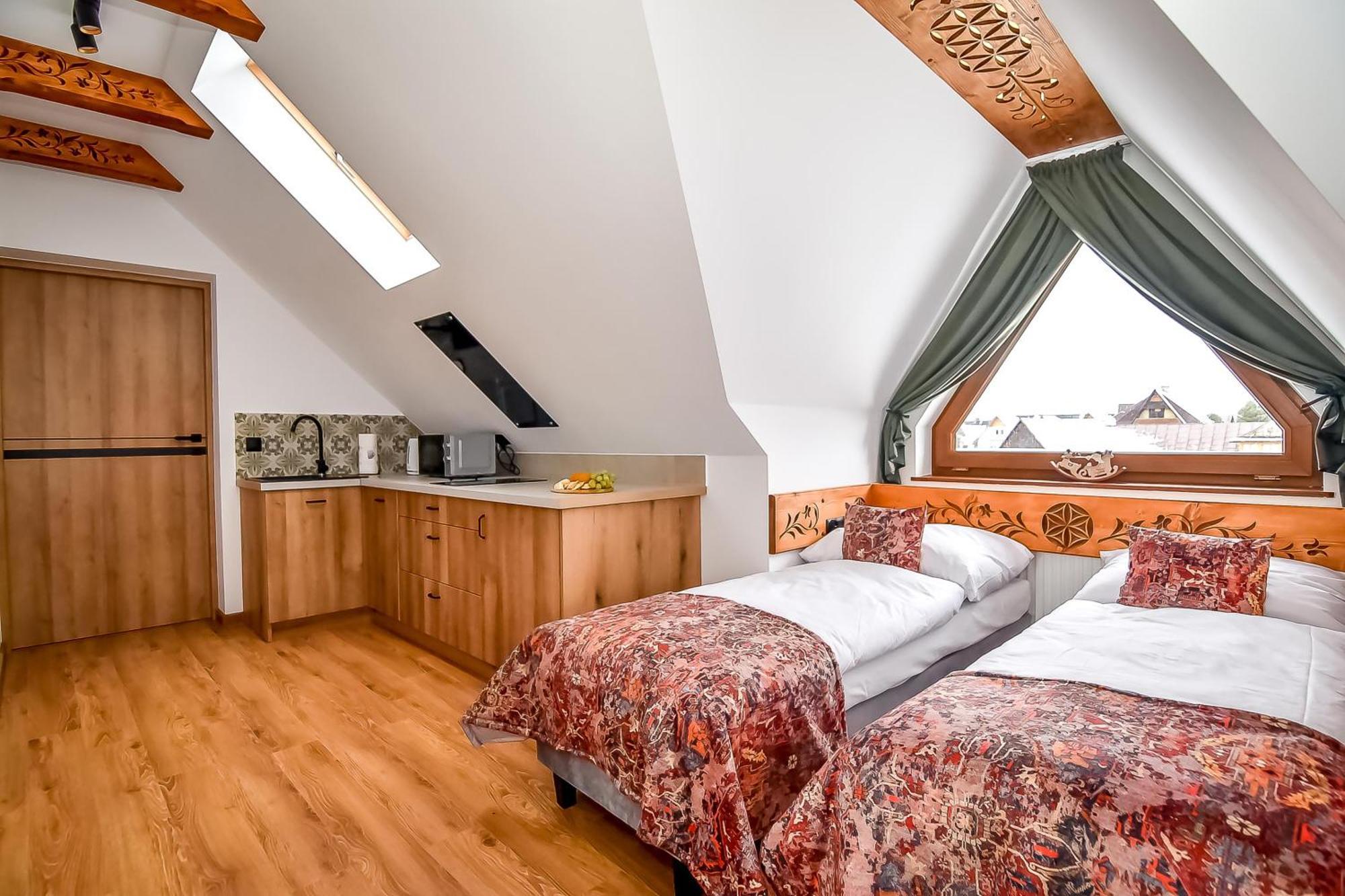 Cicha Woda 300 M Od Goracy Potok I Termy Szaflary Exterior foto