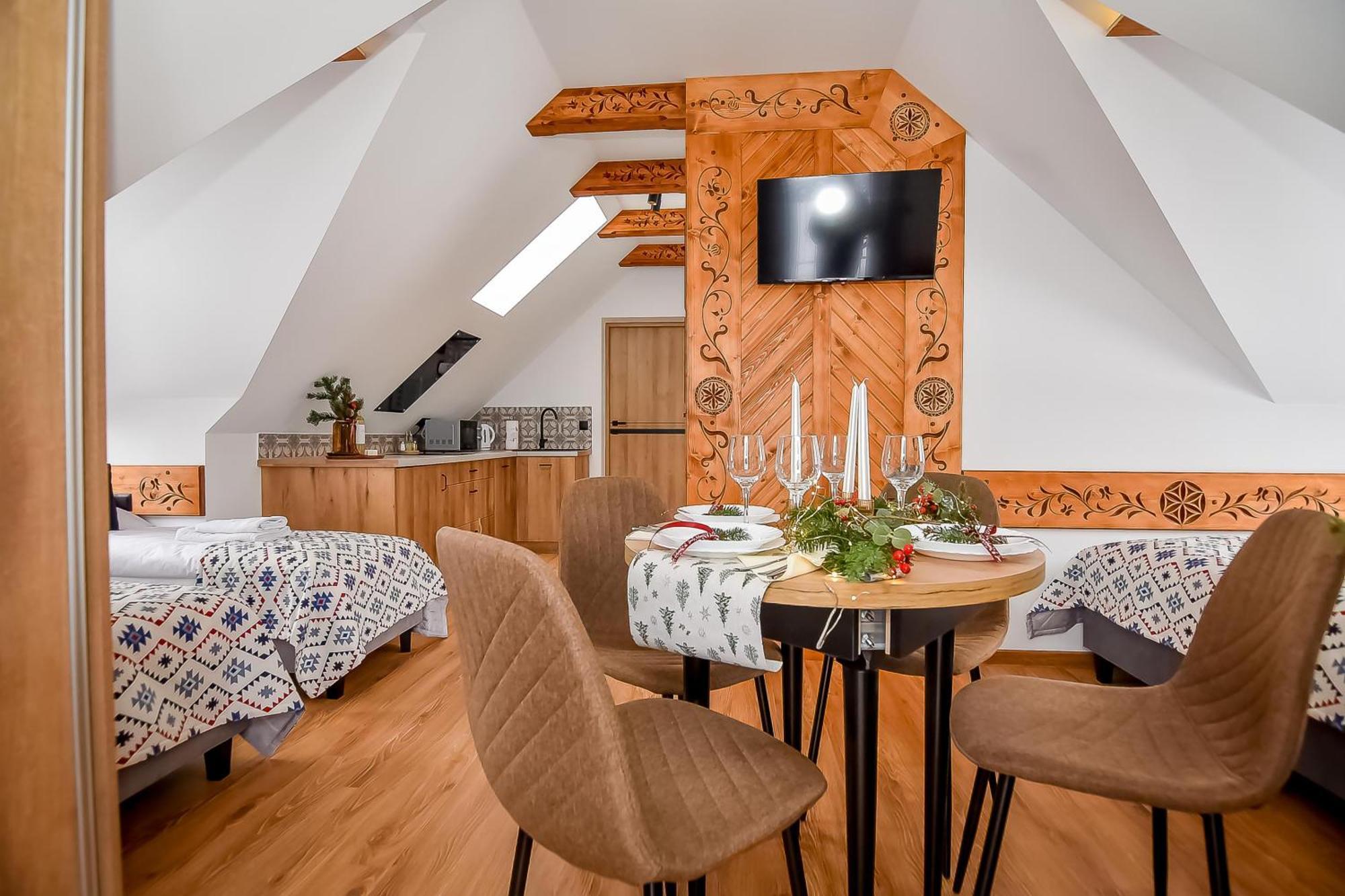 Cicha Woda 300 M Od Goracy Potok I Termy Szaflary Exterior foto